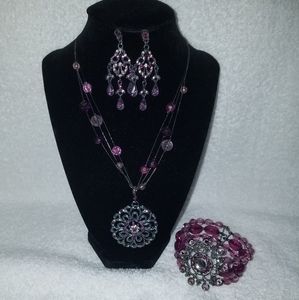 Braclet, Necklace, and Earings Set